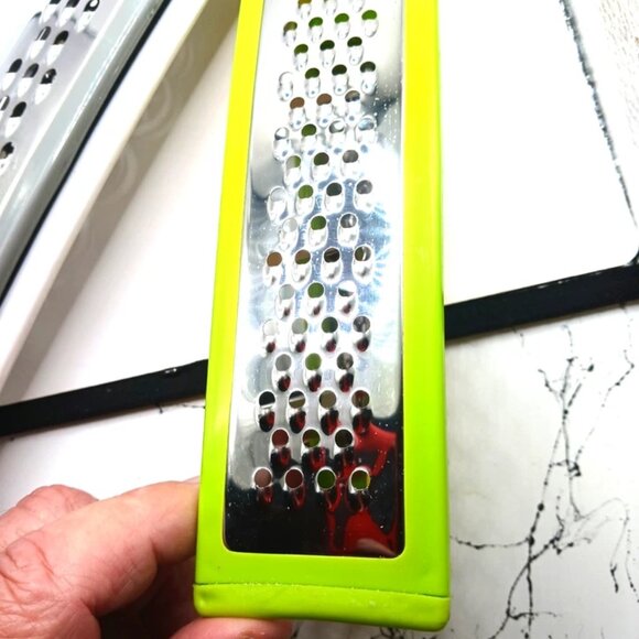 Lot Of 4 Stainless Steel 11" Flat Graters Fine to Course New - Picture 7 of 9